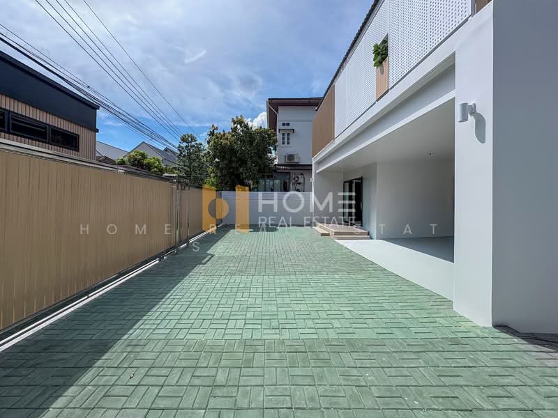 House and Land Ratchada Niwet 14, Bangkok, Samsen Nok, Huai Khwang, Bangkok, 4 Bedrooms, 220 sqm, Single Detached House For Sale, by HOME Real Estate Service, 500182217 - DDproperty.com