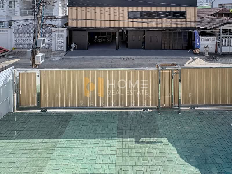 บ้านพร้อมที่ดิน รัชดานิเวศน์ 14, กรุงเทพ, สามเสนนอก, ห้วยขวาง, กรุงเทพ, 220 ตร.ม., บ้านเดี่ยว ขาย, โดย HOME Real Estate Service, 500182217 - DDproperty.com