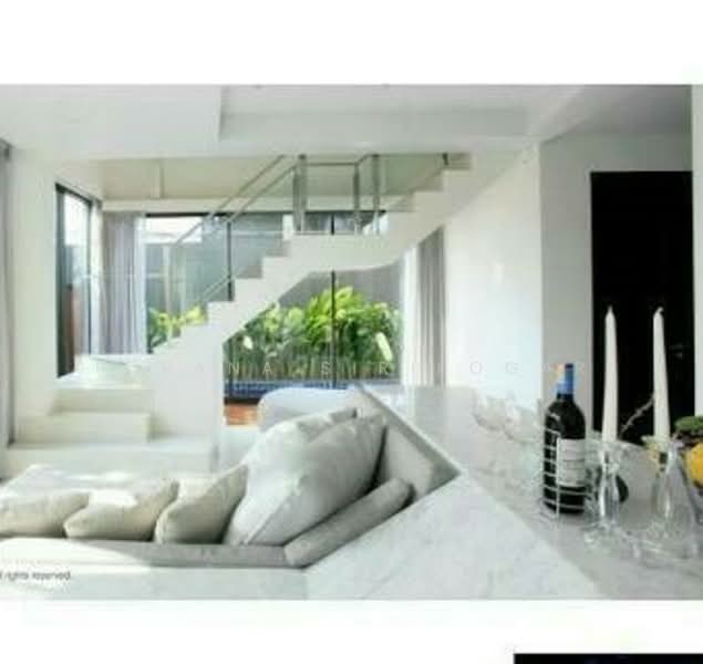 3-BR Townhouse, Bangkok, Khlong Tan Nua, Watthana, Bangkok, 3 Bedrooms, 450 sqm, Townhouse For Rent, by Pavana Sirikogar, 500182254 - DDproperty.com