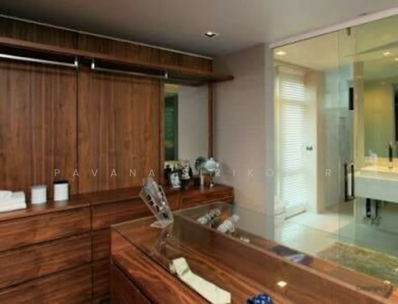 3-BR Townhouse, Bangkok, Khlong Tan Nua, Watthana, Bangkok, 3 Bedrooms, 450 sqm, Townhouse For Rent, by Pavana Sirikogar, 500182254 - DDproperty.com