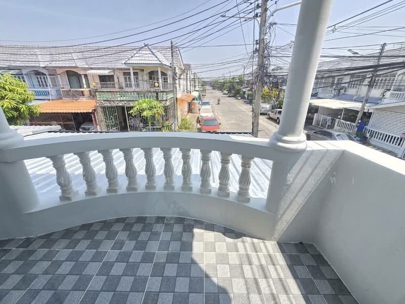 หมู่บ้านอยู่เจริญ 4 ตำบลลาดสวาย อำเภอลำลูกกา ปทุมธานี, ปทุมธานี, ไสวประชาราษฎร์, ลาดสวาย, ลำลูกกา, ปทุมธานี, 104 ตร.ม., ทาวน์เฮ้าส์ ขาย, โดย นภัสศรณ์ วงศ์สินไทยกร (นันท์), 500182264 - DDproperty.com