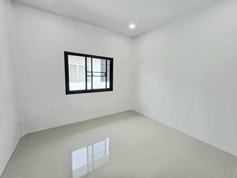 หมู่บ้านอยู่เจริญ 4 ตำบลลาดสวาย อำเภอลำลูกกา ปทุมธานี, ปทุมธานี, ไสวประชาราษฎร์, ลาดสวาย, ลำลูกกา, ปทุมธานี, 104 ตร.ม., ทาวน์เฮ้าส์ ขาย, โดย นภัสศรณ์ วงศ์สินไทยกร (นันท์), 500182264 - DDproperty.com