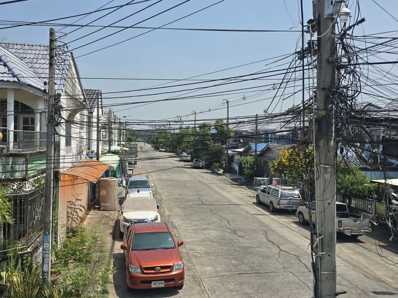หมู่บ้านอยู่เจริญ 4 ตำบลลาดสวาย อำเภอลำลูกกา ปทุมธานี, ปทุมธานี, ไสวประชาราษฎร์, ลาดสวาย, ลำลูกกา, ปทุมธานี, 104 ตร.ม., ทาวน์เฮ้าส์ ขาย, โดย นภัสศรณ์ วงศ์สินไทยกร (นันท์), 500182264 - DDproperty.com