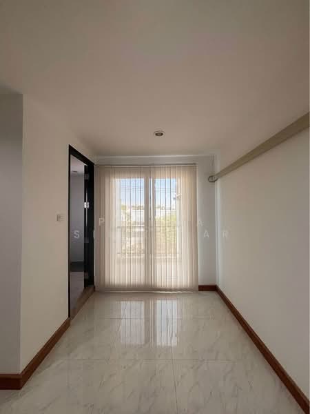 6-BR Townhouse, Bangkok, Bang Chak, Phra Khanong, Bangkok, 6 Bedrooms, 368 sqm, Townhouse For Rent, by Pavana Sirikogar, 500182267 - DDproperty.com