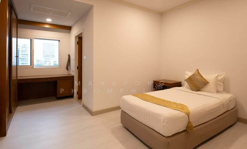 Chaidee Mansion, Bangkok, 75-7 Soi Sukhumvit 11, Khlongtoei Nua, Watthana, Bangkok, 3 Bedrooms, 270 sqm, Apartment For Rent, by Manapong Phromphitak, 500182270 - DDproperty.com