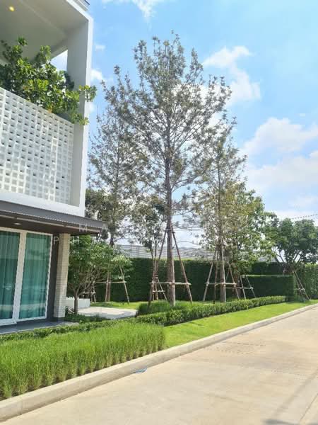 Nirvana Absolute Krungthep Kreetha, Bangkok, Soi Krungthep Kreetha B 5, Saphan Sung, Saphan Sung, Bangkok, 3 Bedrooms, 300 sqm, Single Detached House For Sale, by Manapong Phromphitak, 500182277 - DDproperty.com