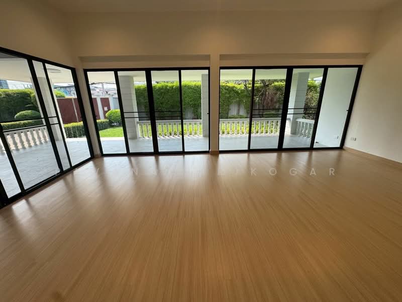 3-BR House, Bangkok, Bang Chak, Phra Khanong, Bangkok, 3 Bedrooms, 400 sqm, Single Detached House For Rent, by Pavana Sirikogar, 500182279 - DDproperty.com