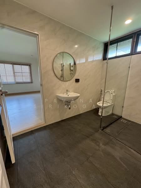 3-BR House, Bangkok, Bang Chak, Phra Khanong, Bangkok, 3 Bedrooms, 400 sqm, Single Detached House For Rent, by Pavana Sirikogar, 500182279 - DDproperty.com