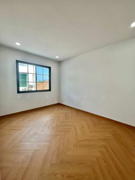 The Trust Town Wongwaen – Lam Luk Ka, Pathum Thani, Soi Bueng Kham Proi, Bung Kham Proi, Lam Luk Ka, Pathum Thani, 3 Bedrooms, 112 sqm, Townhouse For Sale, by สรภพ ยอดไชย (สีฝุ่น), 500182318 - DDproperty.com