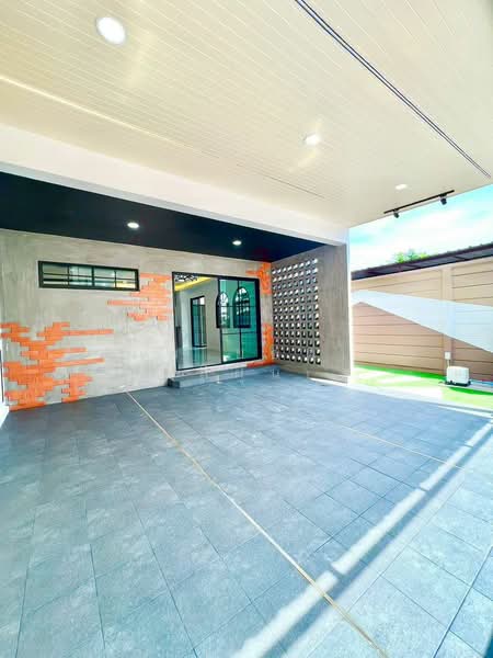 The Trust Town Wongwaen – Lam Luk Ka, Pathum Thani, Soi Bueng Kham Proi, Bung Kham Proi, Lam Luk Ka, Pathum Thani, 3 Bedrooms, 112 sqm, Townhouse For Sale, by สรภพ ยอดไชย (สีฝุ่น), 500182318 - DDproperty.com