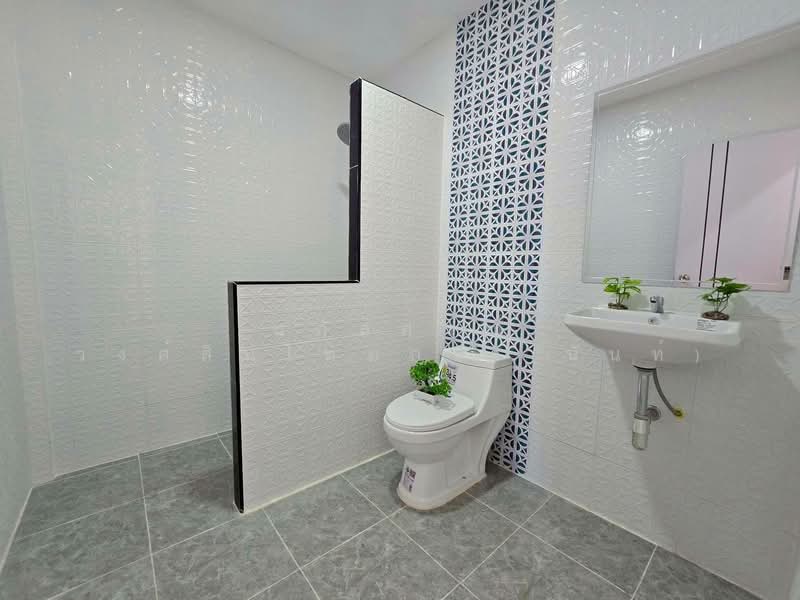 Worarakun House, along Khlong Song, Bangkok, Bang Chun, Khlong Sam Wa, Bangkok, 3 Bedrooms, 80 sqm, Townhouse For Sale, by นภัสศรณ์ วงศ์สินไทยกร (นันท์), 500182351 - DDproperty.com