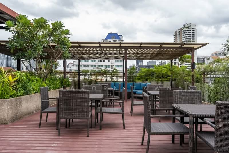 Destiny @ 63, Bangkok, 29-2 Soi Ekamai 10, Khlong Tan Nua, Watthana, Bangkok, 2 Bedrooms, 135 sqm, Condo For Rent, by Nichakorn Tawnao, 500182355 - DDproperty.com