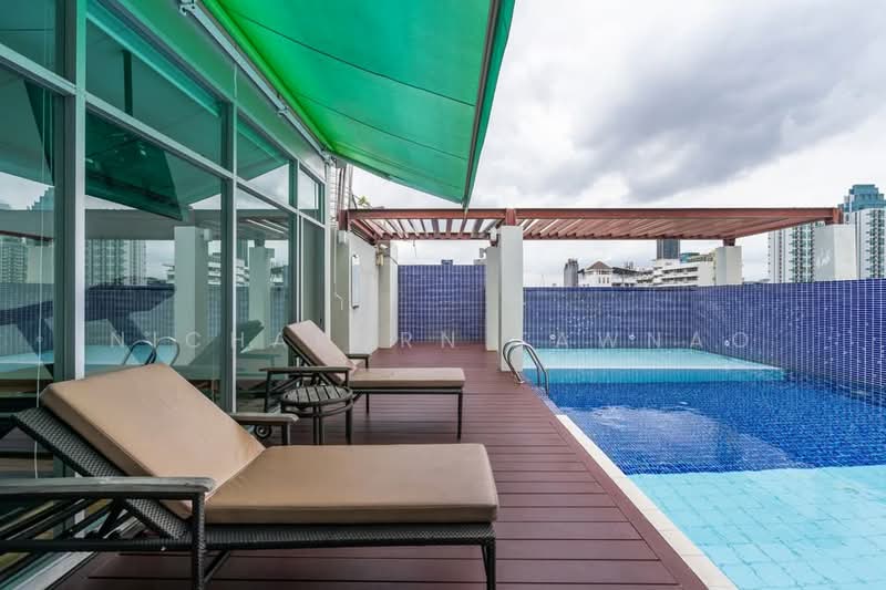 Destiny @ 63, Bangkok, 29-2 Soi Ekamai 10, Khlong Tan Nua, Watthana, Bangkok, 2 Bedrooms, 135 sqm, Condo For Rent, by Nichakorn Tawnao, 500182355 - DDproperty.com