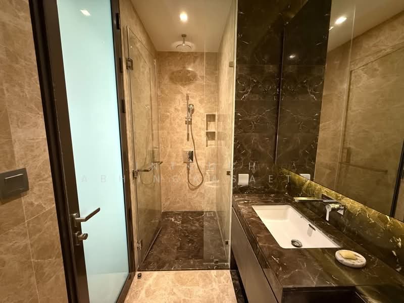 28 Chidlom, Bangkok, 28 Chit Lom Alley, Lumphini, Pathum Wan, Bangkok, 1 Bedroom, 38 sqm, Condo For Rent, by Intouch Abhinorasaeth, 500182358 - DDproperty.com