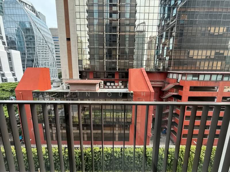 28 Chidlom, Bangkok, 28 Chit Lom Alley, Lumphini, Pathum Wan, Bangkok, 1 Bedroom, 38 sqm, Condo For Rent, by Intouch Abhinorasaeth, 500182358 - DDproperty.com