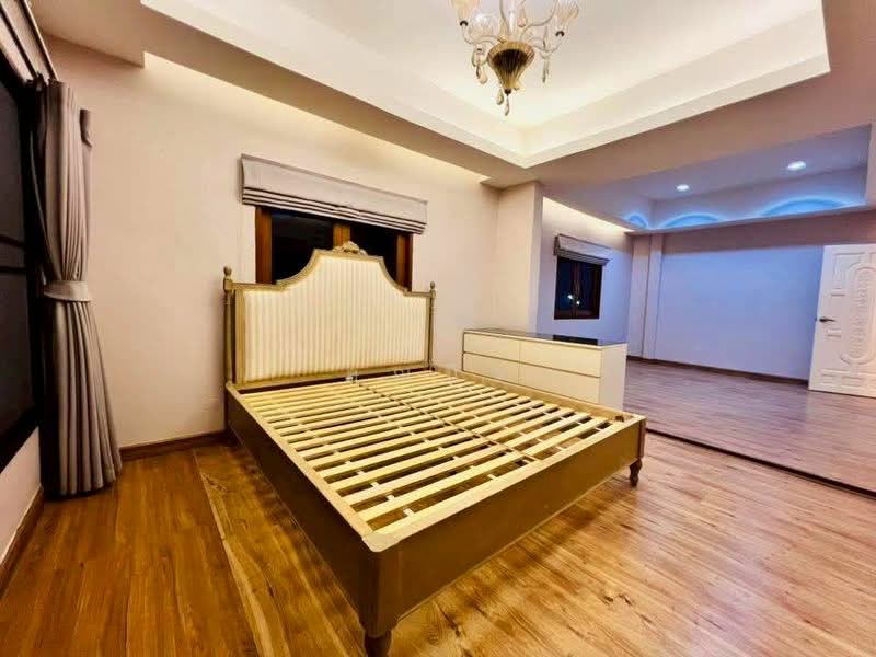 Maneeya Masterpiece Rattanathibet, Nonthaburi, Sai Ma, Muang Nonthaburi, Nonthaburi, 3 Bedrooms, 280 sqm, Single Detached House For Sale, by คุณนิว, 500182397 - DDproperty.com