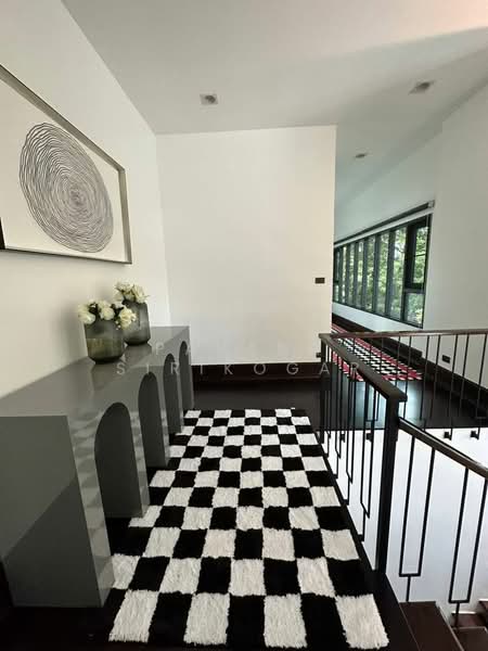 4-BR Villa, Bangkok, Khlong Tan Nua, Watthana, Bangkok, 4 Bedrooms, 550 sqm, Villa For Rent, by Pavana Sirikogar, 500182398 - DDproperty.com
