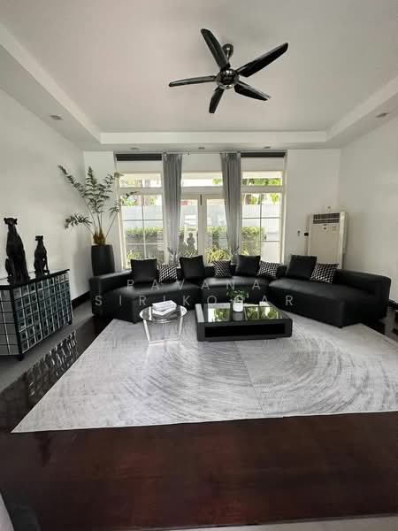 4-BR Villa, Bangkok, Khlong Tan Nua, Watthana, Bangkok, 4 Bedrooms, 550 sqm, Villa For Rent, by Pavana Sirikogar, 500182398 - DDproperty.com