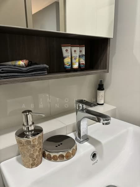 Aspire Vibha-Victory, Bangkok, 702 Asoke-Dindaeng Road, Din Daeng, Din Daeng, Bangkok, 1 Bedroom, 33 sqm, Condo For Rent, by Intouch Abhinorasaeth, 500182408 - DDproperty.com