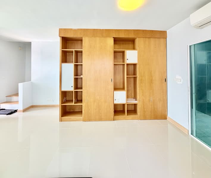 Areeya Daily Kaset-Nawamintr, Bangkok, Ladplakhao Road, Chorake Bua, Lat Phrao, Bangkok, 3 Bedrooms, 170 sqm, Townhouse For Sale, by Wasan Wasati, 500182474 - DDproperty.com