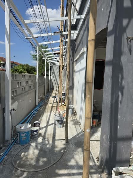  เค.ซี. รามอินทรา 8, กรุงเทพ, ถนนหทัยราษฎร์, สามวาตะวันตก, คลองสามวา, กรุงเทพ, 112 ตร.ม., ทาวน์เฮ้าส์ ขาย, โดย นภัสศรณ์ วงศ์สินไทยกร (นันท์), 500182478 - DDproperty.com