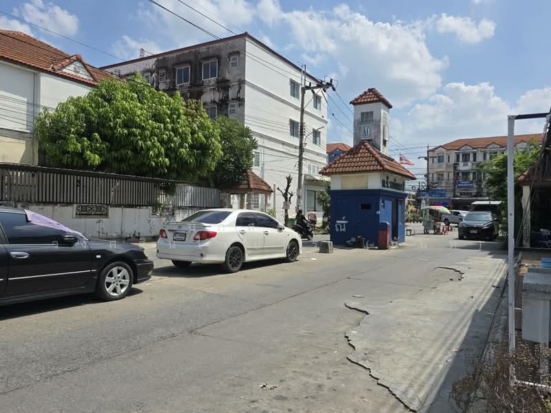 K.C. Ramintra 8, Bangkok, Hathairat Road, Sam Wa Tawan Tok, Khlong Sam Wa, Bangkok, 3 Bedrooms, 112 sqm, Townhouse For Sale, by นภัสศรณ์ วงศ์สินไทยกร (นันท์), 500182478 - DDproperty.com