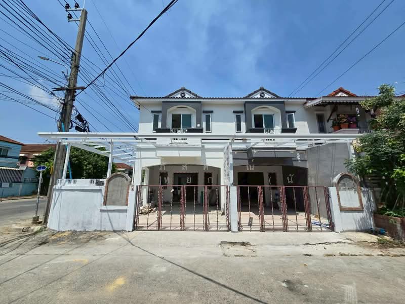 เค.ซี. รามอินทรา 8, กรุงเทพ, ถนนหทัยราษฎร์, สามวาตะวันตก, คลองสามวา, กรุงเทพ, 112 ตร.ม., ทาวน์เฮ้าส์ ขาย, โดย นภัสศรณ์ วงศ์สินไทยกร (นันท์), 500182478 - DDproperty.com