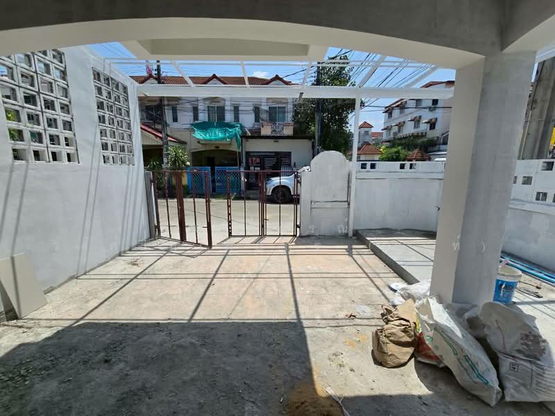 เค.ซี. รามอินทรา 8, กรุงเทพ, ถนนหทัยราษฎร์, สามวาตะวันตก, คลองสามวา, กรุงเทพ, 112 ตร.ม., ทาวน์เฮ้าส์ ขาย, โดย นภัสศรณ์ วงศ์สินไทยกร (นันท์), 500182478 - DDproperty.com