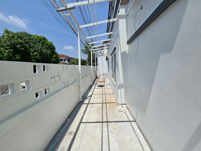 เค.ซี. รามอินทรา 8, กรุงเทพ, ถนนหทัยราษฎร์, สามวาตะวันตก, คลองสามวา, กรุงเทพ, 112 ตร.ม., ทาวน์เฮ้าส์ ขาย, โดย นภัสศรณ์ วงศ์สินไทยกร (นันท์), 500182478 - DDproperty.com