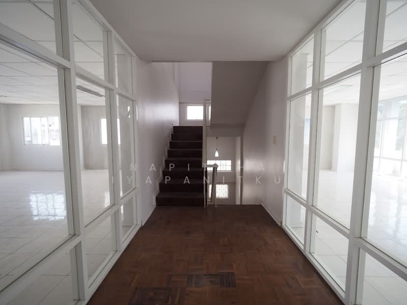 ซอยสาธุประดิษฐ์ 49, กรุงเทพ, บางโพงพาง, ยานนาวา, กรุงเทพ, 290 ตร.ม., ตึกแถว-อาคารพาณิชย์ ให้เช่า, โดย Napittha Tiyapanitkun, 500182481 - DDproperty.com