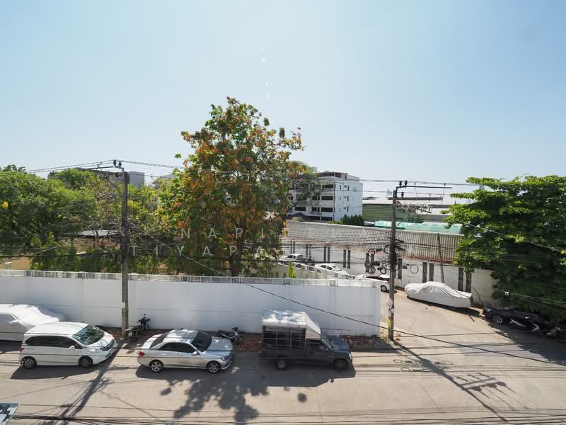 Soi Sathu Pradit 49, Rama 3 Zone, Bangkok, Bang Pong Pang, Yan Nawa, Bangkok, , 290 sqm, Shophouse For Rent, by Napittha Tiyapanitkun, 500182481 - DDproperty.com