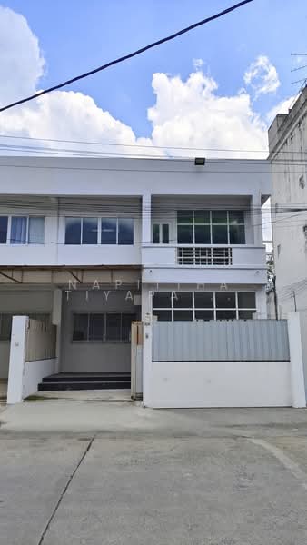 Soi Sathu Pradit 49, Rama 3 Zone, Bangkok, Bang Pong Pang, Yan Nawa, Bangkok, , 290 sqm, Shophouse For Rent, by Napittha Tiyapanitkun, 500182481 - DDproperty.com