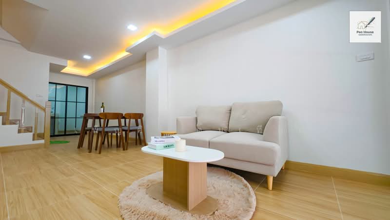 Moobaan K.C. Ramintra 7 : หมู่บ้านเค.ซี. รามอินทรา 7, กรุงเทพ, สามวาตะวันตก, คลองสามวา, กรุงเทพ, 80 ตร.ม., ทาวน์เฮ้าส์ ขาย, โดย เพ็ญศิริ ตุ้มเทียน, 500182498 - DDproperty.com