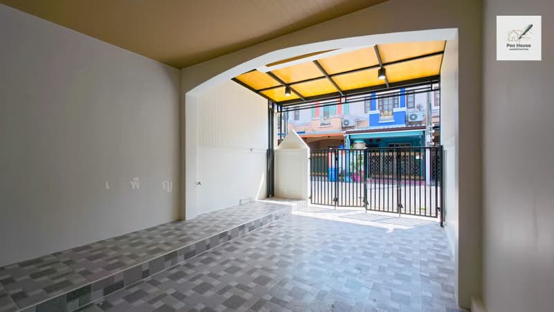 Moobaan K.C. Ramintra 7, Bangkok, Sam Wa Tawan Tok, Khlong Sam Wa, Bangkok, 2 Bedrooms, 80 sqm, Townhouse For Sale, by เพ็ญศิริ ตุ้มเทียน, 500182498 - DDproperty.com