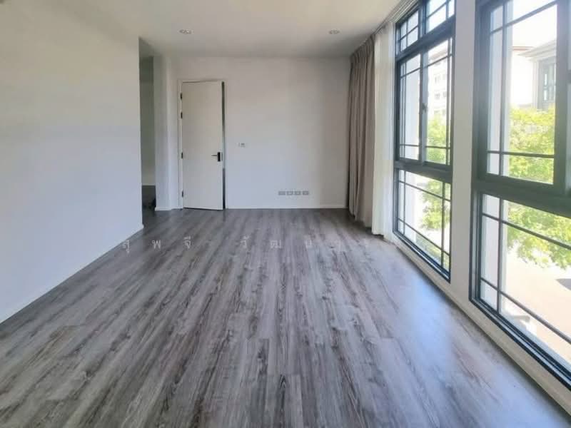 The Sonne Srinakarin-Bangna, Bangkok, Soi Chumchon Mahat Thai 3, Bangna-Trad Road, Dok Mai, Prawet, Bangkok, 4 Bedrooms, 245 sqm, Single Detached House For Sale, by Supajee Wattanarom, 500182508 - DDproperty.com