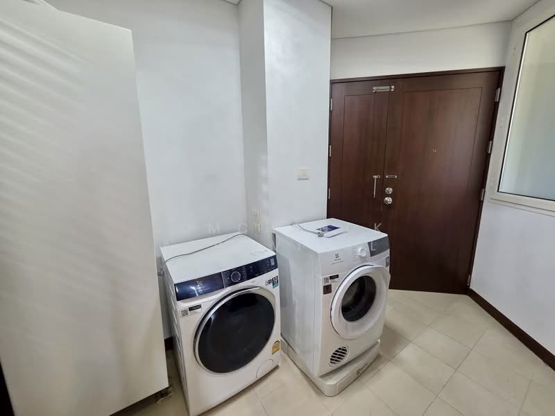 The Park Chidlom, Bangkok, 1 Petchaburi Road, Pathum Wan, Pathum Wan, Bangkok, 3 Bedrooms, 258 sqm, Condo For Sale, by Jomchanok Aswavibul, 500182519 - DDproperty.com