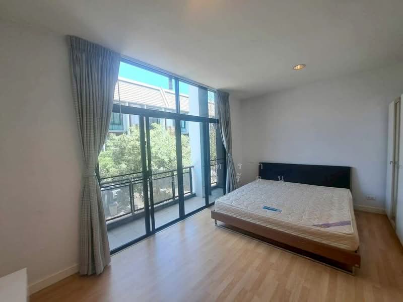 Flora Wongsawang : ฟลอรา วงศ์สว่าง, นนทบุรี, ถนนกรุงเทพฯ-นนทบุรี, บางเขน, เมืองนนทบุรี, นนทบุรี, 178 ตร.ม., ทาวน์เฮ้าส์ ให้เช่า, โดย พิมพ์ภัทรา แจ่มอุลิตรัตน, 500182527 - DDproperty.com