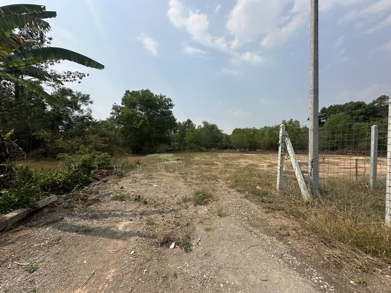 ขายที่ดินถมแล้ว พื้นที่ 2 ไร่ ใกล้โรงเรียนเตรียมทหาร ตำบลศรีกะอาง อำเภอบ้านนา จังหวัดนครนายก, Nakhon Nayok, Sri Sa-ang, Ban Na, Nakhon Nayok, , 3,200 sqm, Land For Sale, by ปาณชญา ศรีนวล, 500182535 - DDproperty.com