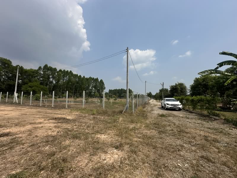 ขายที่ดินถมแล้ว พื้นที่ 2 ไร่ ใกล้โรงเรียนเตรียมทหาร ตำบลศรีกะอาง อำเภอบ้านนา จังหวัดนครนายก, Nakhon Nayok, Sri Sa-ang, Ban Na, Nakhon Nayok, , 3,200 sqm, Land For Sale, by ปาณชญา ศรีนวล, 500182535 - DDproperty.com