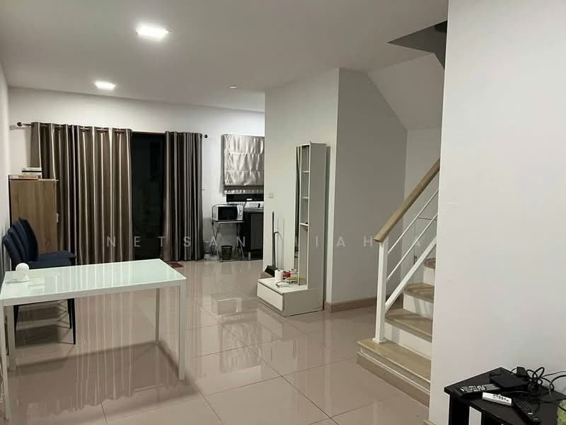 Patio Bangna-Wongwaen, Samut Prakan, 199-21 Soi King Kaew 25/1, Rachathewa, Bang Plee, Samut Prakan, 3 Bedrooms, 107 sqm, Townhouse For Rent, by Netsanthiah Ai, 500182536 - DDproperty.com