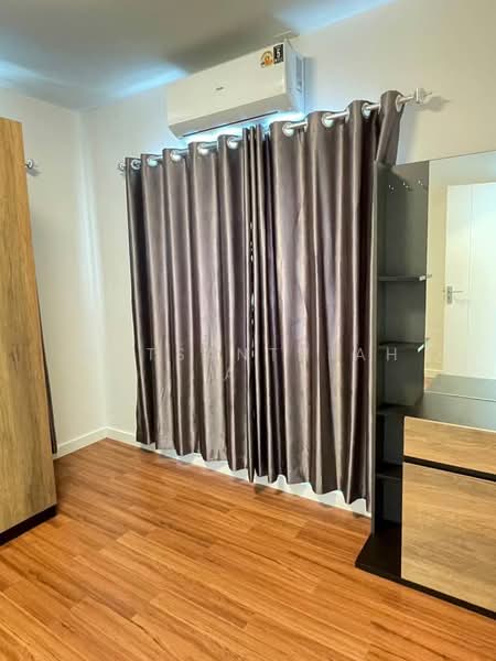 Baan Pruklada Suvarnabhumi : บ้านพฤกษ์ลดา สุวรรณภูมิ, สมุทรปราการ, ถนนลาดกระบัง ซ.ลาดกระบัง 54, ศีรษะจรเข้น้อย, บางเสาธง, สมุทรปราการ, 160 ตร.ม., บ้านเดี่ยว ให้เช่า, โดย Netsanthiah Ai, 500182550 - DDproperty.com