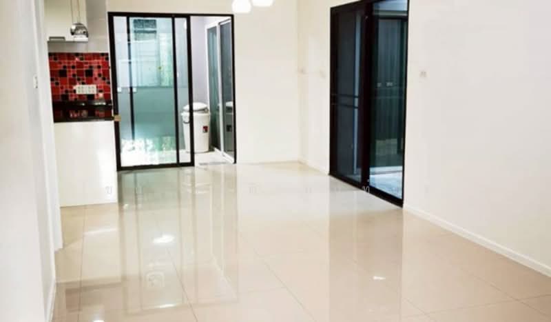 Areeya Tobe Kaset-Nawamintr, Bangkok, Lat Pla Khao Road, Chorake Bua, Lat Phrao, Bangkok, 4 Bedrooms, 118 sqm, Townhouse For Sale, by ชนะชาติ นนท์ตา, 500182559 - DDproperty.com