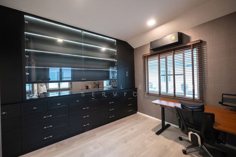 Mantana Bangna-Wongwaen, Bangkok, Soi Ramkhamhaeng 2, Dok Mai, Prawet, Bangkok, 4 Bedrooms, 222 sqm, Single Detached House For Sale, by HOME Real Estate Service, 500182564 - DDproperty.com