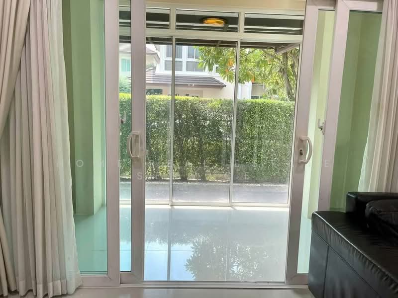 The Centro Onnut-Wongwaen, Bangkok, Lat Krabang Road, Lat Krabang, Lat Krabang, Bangkok, 3 Bedrooms, 240 sqm, Single Detached House For Sale, by HOME Real Estate Service, 500182572 - DDproperty.com