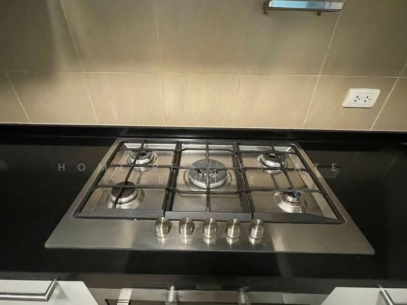 The Centro Onnut-Wongwaen, Bangkok, Lat Krabang Road, Lat Krabang, Lat Krabang, Bangkok, 3 Bedrooms, 240 sqm, Single Detached House For Sale, by HOME Real Estate Service, 500182572 - DDproperty.com