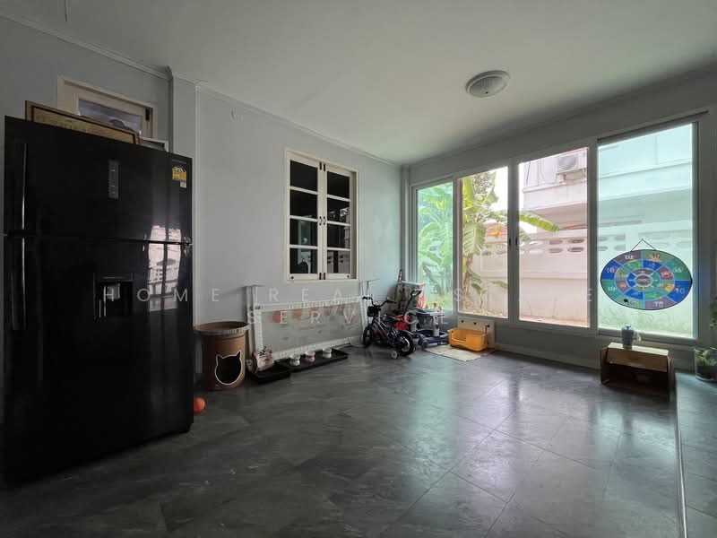 Lalin Greenville Ladkrabang 14/1, Samut Prakan, Soi Moo Ban Lalin Green, Rachathewa, Bang Plee, Samut Prakan, 4 Bedrooms, 230 sqm, Single Detached House For Sale, by HOME Real Estate Service, 500182575 - DDproperty.com