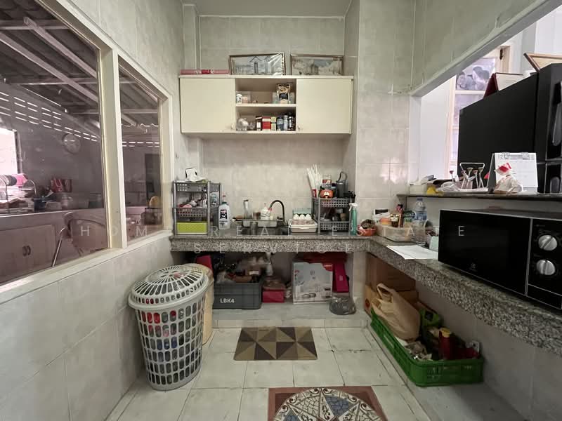 Lalin Greenville Ladkrabang 14/1, Samut Prakan, Soi Moo Ban Lalin Green, Rachathewa, Bang Plee, Samut Prakan, 4 Bedrooms, 230 sqm, Single Detached House For Sale, by HOME Real Estate Service, 500182575 - DDproperty.com