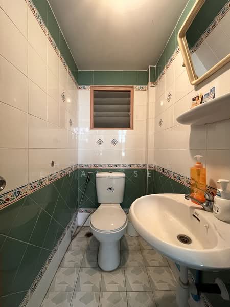 Lalin Greenville Ladkrabang 14/1, Samut Prakan, Soi Moo Ban Lalin Green, Rachathewa, Bang Plee, Samut Prakan, 4 Bedrooms, 230 sqm, Single Detached House For Sale, by HOME Real Estate Service, 500182575 - DDproperty.com