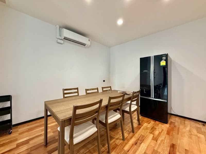 Noble Ora, Bangkok, Soi Sukhumvit 55, Sukhumvit Road, Khlong Tan Nua, Watthana, Bangkok, 2 Bedrooms, 110 sqm, Condo For Rent, by Bangkok Residential, 500182598 - DDproperty.com