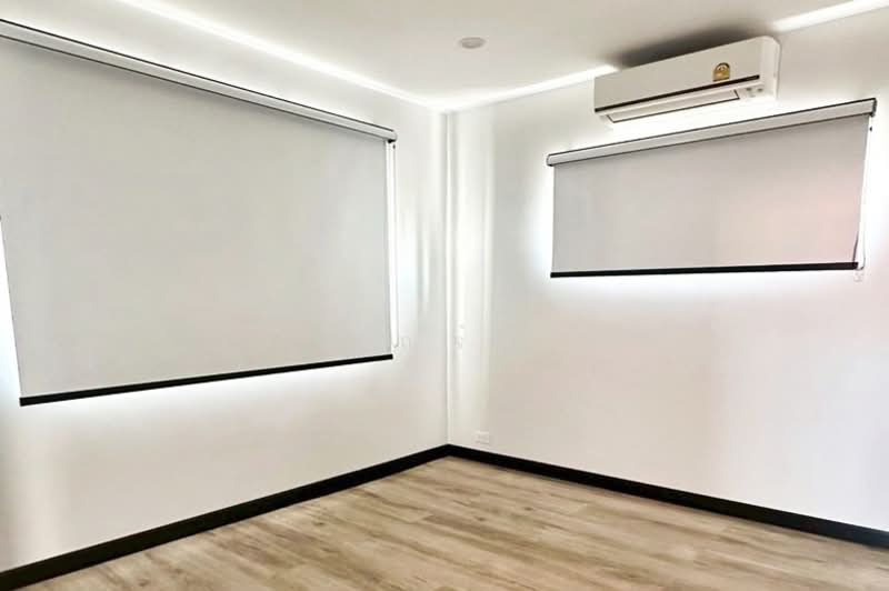 หมู่บ้านบางนาวิลล่า, Samut Prakan, Bang Kaeo, Bang Plee, Samut Prakan, 4 Bedrooms, 250 sqm, Single Detached House For Sale, by คุณจ๋า, 500182607 - DDproperty.com